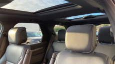 Land Rover Discovery 3.0 D300 Dynamic SE 5dr Auto Diesel Station Wagon